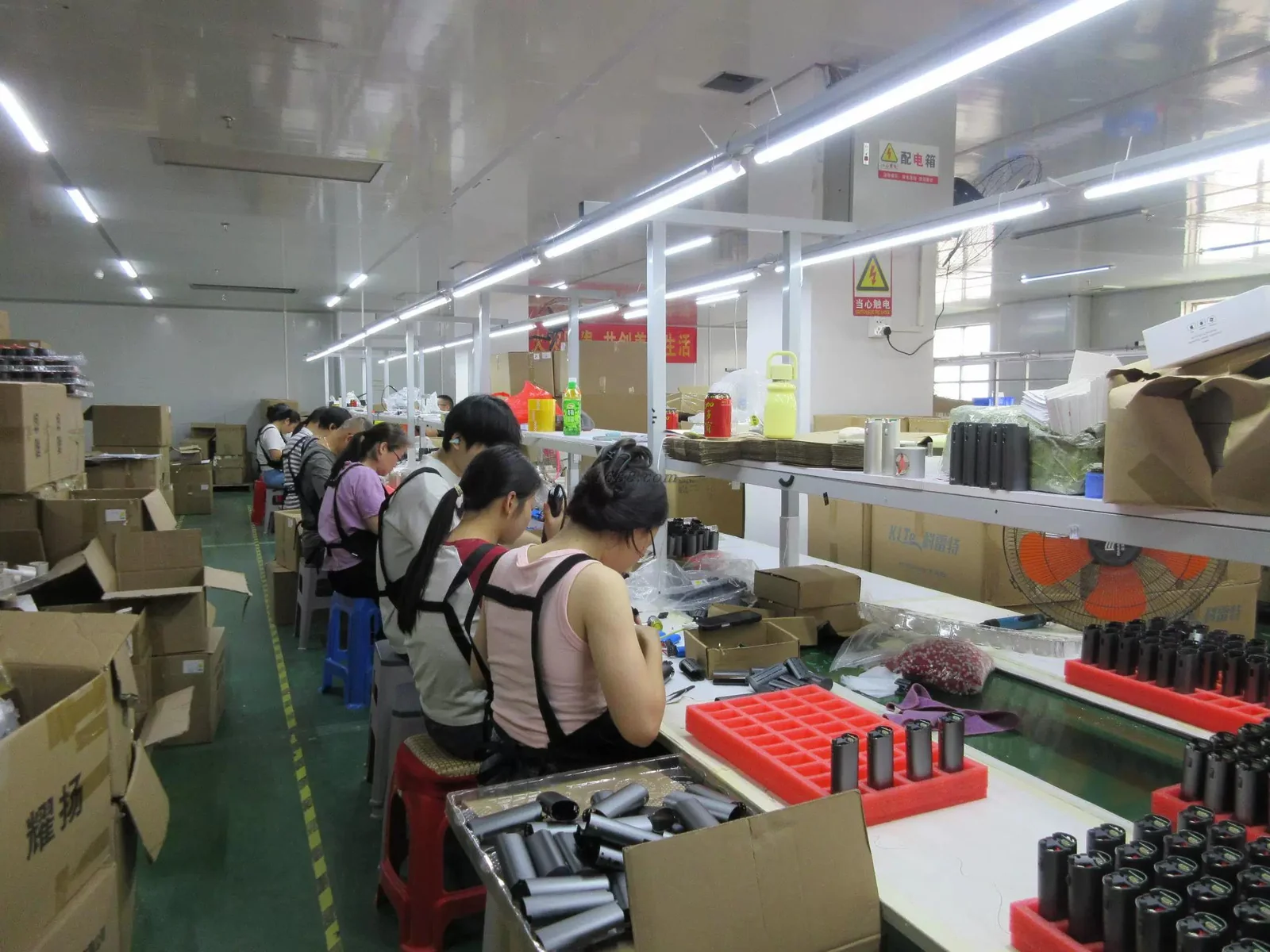 Hair styling tools assembly and quality inspection