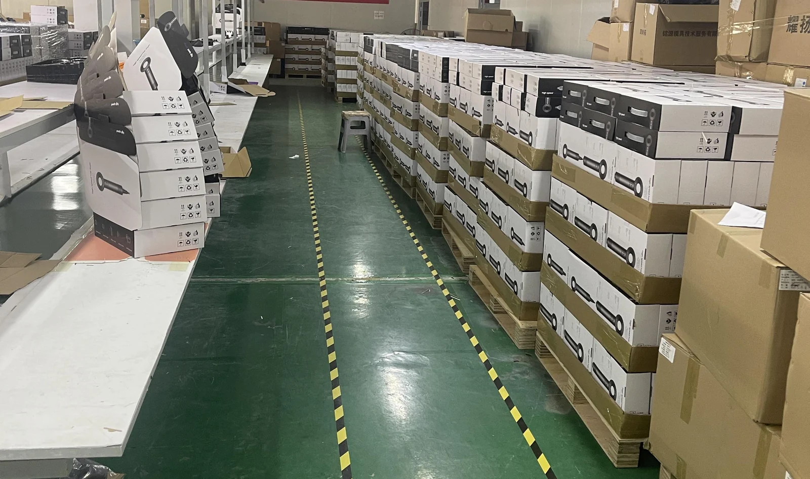 Hair styling tools warehouse and inventory coordination